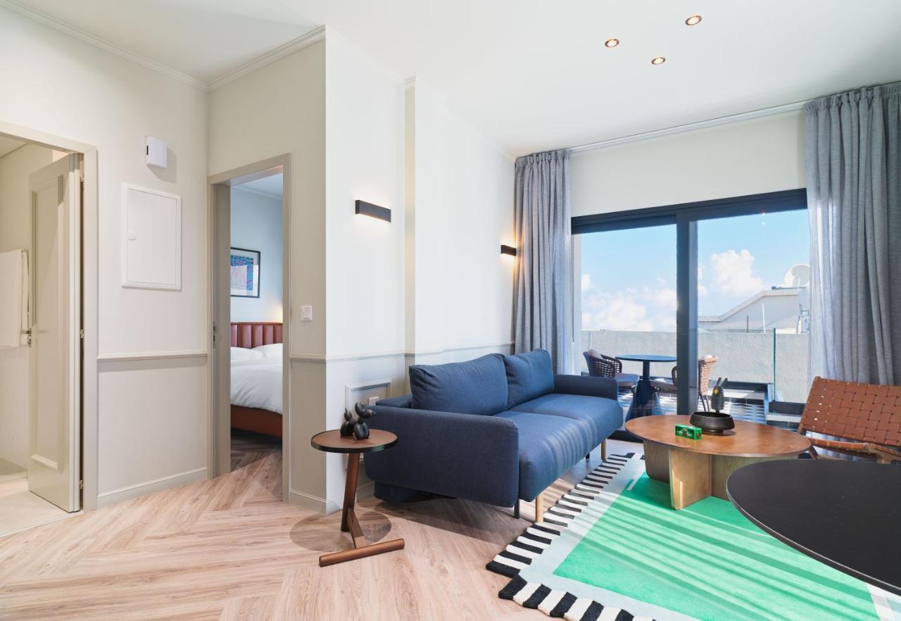 Liv The City Suites Adults Only Larnaca Buitenkant foto